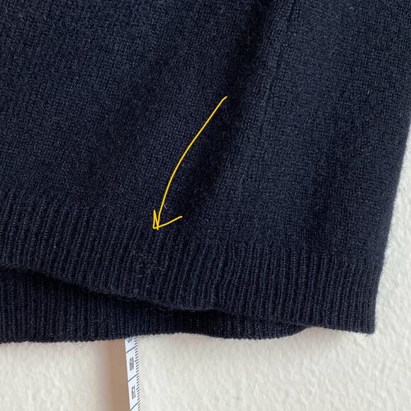 Lord & Taylor 100% Cashmere Cardigan Size M Black Sweater Old Money *repaired - Picture 8 of 11